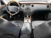 2006 Hyundai Azera SE с VIN KMHFC46F36A125710, выставлен на аукционе Copart как лот 45476375 с пробегом 179 272 миль миль и Списание • Salvage title. История ставок и продаж доступна на DreamBid. Изображение 8.