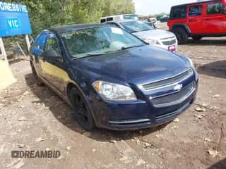 2011 Chevrolet Malibu 1LS с VIN 1G1ZB5E10BF343027, выставлен на аукционе IAAI как лот 43275701 с пробегом 210 482 миль миль и . История ставок и продаж доступна на DreamBid. Изображение 1.