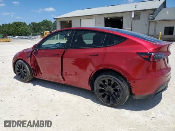 2024 Tesla Model Y Long Range z VIN 7SAYGDEE2RA286538, wystawiony jako Copart lot #61637635 z przebiegiem 5 354 mil mil oraz Szkoda całkowita • Salvage title. Historia ofert i sprzedaży dostępna na DreamBid. Obrazek 2.
