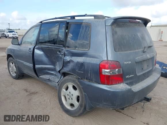 2006 Toyota Highlander w/3rd Row z VIN JTEEP21A660165186, wystawiony jako IAAI lot #43393453 z przebiegiem 171 977 mil mil oraz . Historia ofert i sprzedaży dostępna na DreamBid. Obrazek 3.