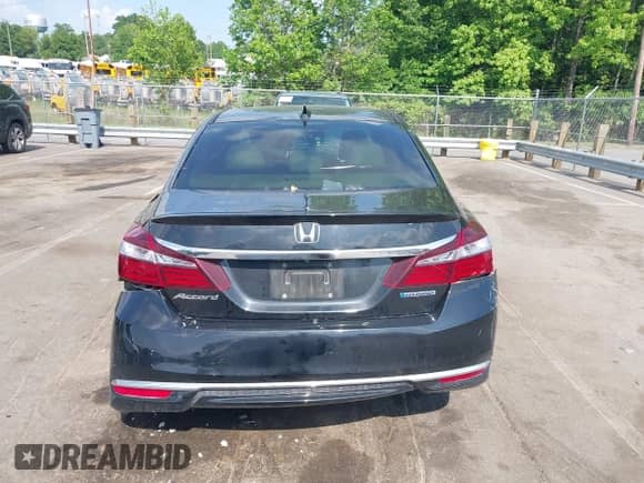 2017 Honda Accord with VIN JHMCR6F3XHC004363, listed as a IAAI auction lot 42155516 with 129,297 mi miles and . Bid and sale history available at DreamBid. Image 16.