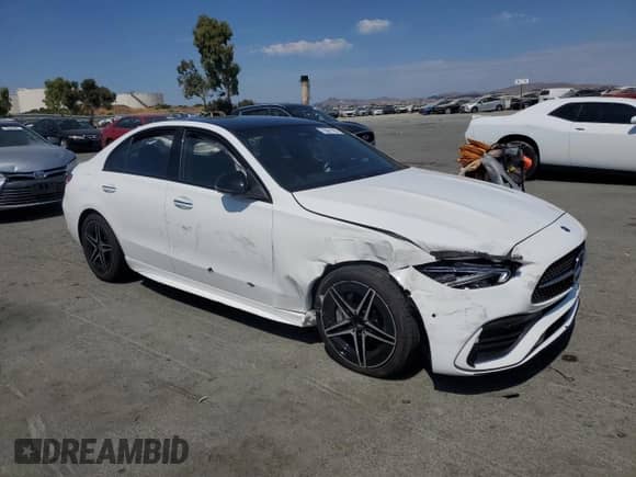2022 Mercedes-Benz C 300 with VIN W1KAF4GB7NR017100, listed as a Copart auction lot 70561195 with Not provided miles and Salvage title. Bid and sale history available at DreamBid. Image 4.