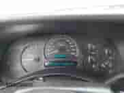 2004 GMC Sierra 1500 SLT с VIN 1GTEK19T74E400259, выставлен на аукционе IAAI как лот 41091044 с пробегом 173 726 миль миль и . История ставок и продаж доступна на DreamBid. Изображение 7.