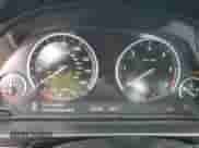 2015 BMW 5 Series 535d xDrive z VIN WBAFV3C51FD686620, wystawiony jako Copart lot #62902995 z przebiegiem 102 596 mil mil oraz Szkoda całkowita • Salvage title. Historia ofert i sprzedaży dostępna na DreamBid. Obrazek 9.