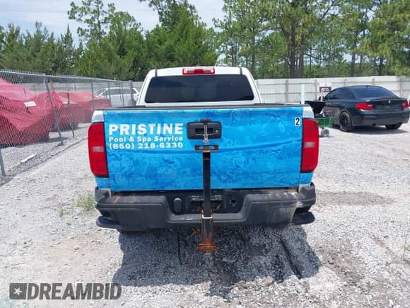 2015 Chevrolet Colorado 2WD WT z VIN 1GCHSAEA5F1142299, wystawiony jako IAAI lot #42604965 z przebiegiem 196 196 mil mil oraz . Historia ofert i sprzedaży dostępna na DreamBid. Obrazek 16.