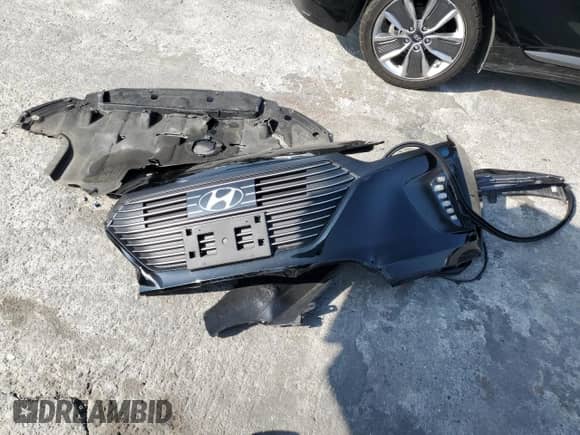 2019 Hyundai Ioniq Limited с VIN KMHC85LC3KU130676, выставлен на аукционе Copart как лот 68561685 с пробегом 52 501 миль миль и Списание • Salvage title. История ставок и продаж доступна на DreamBid. Изображение 12.