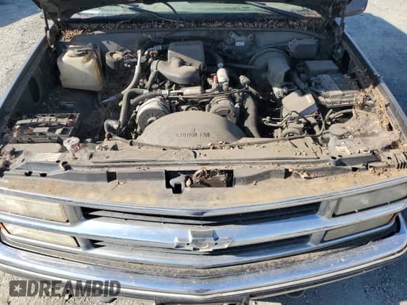 1999 Chevrolet Suburban с VIN 3GNFK16R6XG236729, выставлен на аукционе Copart как лот 71226015 с пробегом Не указан миль и Чистый • Clean title. История ставок и продаж доступна на DreamBid. Изображение 12.