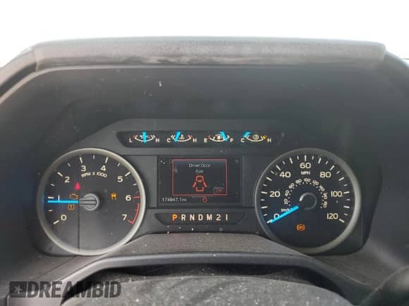 2016 Ford F-150 XLT z VIN 1FTEW1CP3GFD10962, wystawiony jako Copart lot #80090365 z przebiegiem 174 947 mil mil oraz Szkoda całkowita • Salvage title. Historia ofert i sprzedaży dostępna na DreamBid. Obrazek 9.