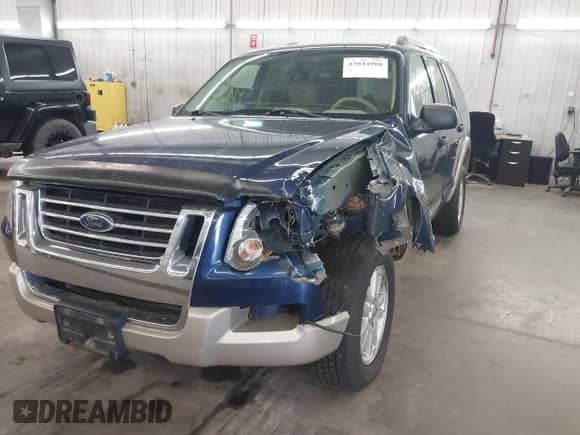 2006 Ford Explorer Eddie Bauer with VIN 1FMEU74E66UA94925, listed as a IAAI auction lot 43044908 with 161,006 mi miles and . Bid and sale history available at DreamBid. Image 2.