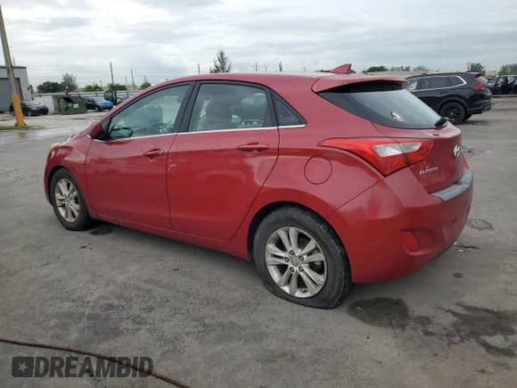 2013 Hyundai Elantra z VIN KMHD35LE4DU130662, wystawiony jako Copart lot #82388945 z przebiegiem 136 256 mil mil oraz Czysty tytuł • Clean title. Historia ofert i sprzedaży dostępna na DreamBid. Obrazek 2.