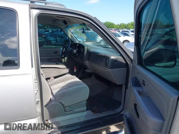 2006 Chevrolet Avalanche Z66 z VIN 3GNEC12Z86G101281, wystawiony jako IAAI lot #42443766 z przebiegiem 191 405 mil mil oraz . Historia ofert i sprzedaży dostępna na DreamBid. Obrazek 5.