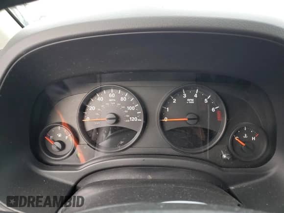 2010 Jeep Compass Latitude z VIN 1J4NF1FB0AD623710, wystawiony jako Copart lot #88657615 z przebiegiem Nie podano mil oraz Szkoda całkowita • Salvage title. Historia ofert i sprzedaży dostępna na DreamBid. Obrazek 9.