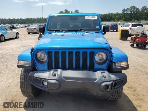 2022 Jeep Wrangler Unlimited Sahara Altitude with VIN 1C4HJXEN3NW185436, listed as a Copart auction lot 68895655 with 44,913 mi miles and Clean title. Bid and sale history available at DreamBid. Image 5.