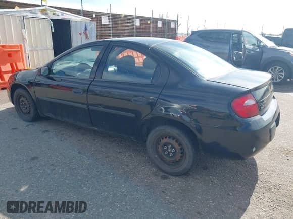 2004 Dodge Neon SE z VIN 1B3ES26C14D557254, wystawiony jako IAAI lot #41906730 z przebiegiem 235 092 mil mil oraz . Historia ofert i sprzedaży dostępna na DreamBid. Obrazek 3.