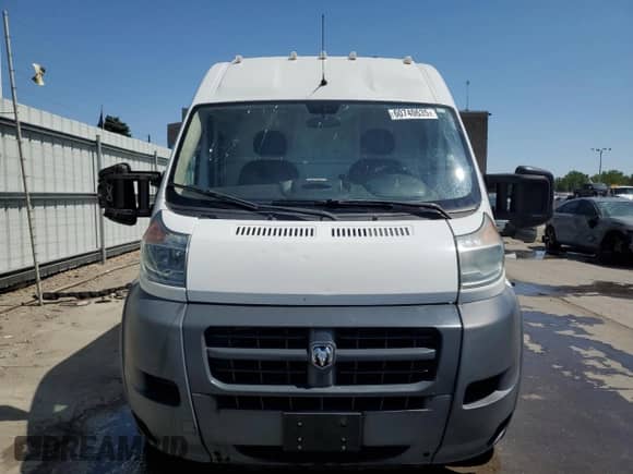 2016 Ram ProMaster Cargo с VIN 3C6TRVDG8GE103053, выставлен на аукционе Copart как лот 60740635 с пробегом 167 291 миль миль и Списание • Salvage title. История ставок и продаж доступна на DreamBid. Изображение 5.