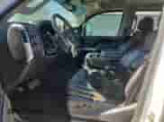 2015 Chevrolet Silverado 2500HD LT с VIN 1GC1KVEG4FF139796, выставлен на аукционе Copart как лот 71464455 с пробегом 117 101 миль миль и Списание • Salvage title. История ставок и продаж доступна на DreamBid. Изображение 7.