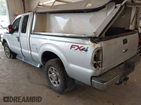 2015 Ford F-250 XLT with VIN 1FT7X2B61FEB11918, listed as a IAAI auction lot 42907159 with 225,039 mi miles and . Bid and sale history available at DreamBid. Image 3.