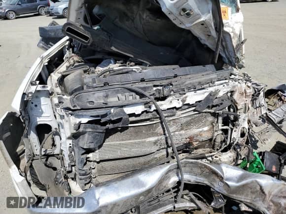2020 Chevrolet Silverado 3500HD LTZ с VIN 1GC4YUEY4LF162344, выставлен на аукционе Copart как лот 59349655 с пробегом Не указан миль и На запчасти • Non repairable. История ставок и продаж доступна на DreamBid. Изображение 11.