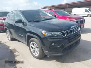 2025 Jeep Compass Latitude с VIN 3C4NJDBN7ST549364, выставлен на аукционе IAAI как лот 42744472 с пробегом 5 205 миль миль и . История ставок и продаж доступна на DreamBid. Изображение 1.