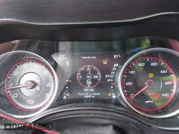2017 Dodge Charger SE z VIN 2C3CDXBG3HH625508, wystawiony jako IAAI lot #43152537 z przebiegiem 128 537 mil mil oraz . Historia ofert i sprzedaży dostępna na DreamBid. Obrazek 7.