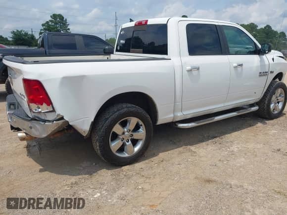 2016 Ram 1500 Big Horn с VIN 1C6RR7LT9GS130411, выставлен на аукционе IAAI как лот 42391382 с пробегом 214 975 миль миль и . История ставок и продаж доступна на DreamBid. Изображение 4.