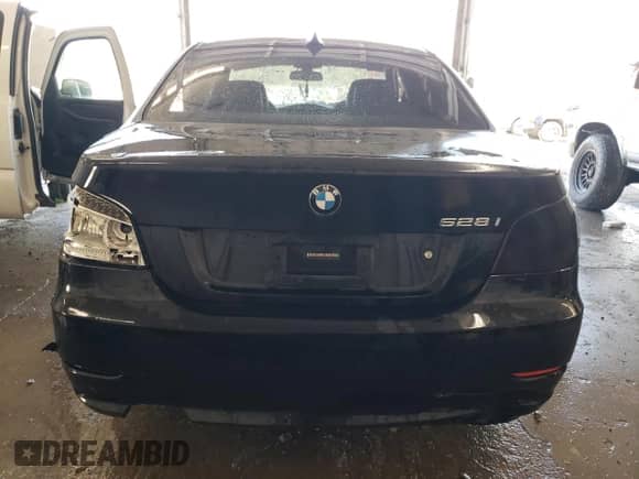 2008 BMW 5 Series 528i with VIN WBANU53548C115593, listed as a Copart auction lot 81136955 with Not provided miles and Salvage title. Bid and sale history available at DreamBid. Image 6.