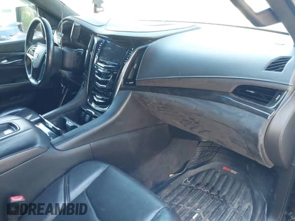 2016 Cadillac Escalade ESV Platinum с VIN 1GYS4KKJXGR339119, выставлен на аукционе IAAI как лот 42166158 с пробегом 76 846 миль миль и . История ставок и продаж доступна на DreamBid. Изображение 5.