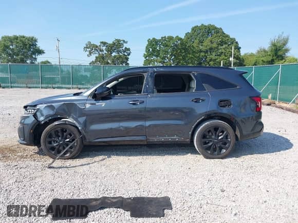 2022 Kia Sorento SX with VIN 5XYRK4LF1NG150550, listed as a IAAI auction lot 42923256 with 76,412 mi miles and . Bid and sale history available at DreamBid. Image 14.