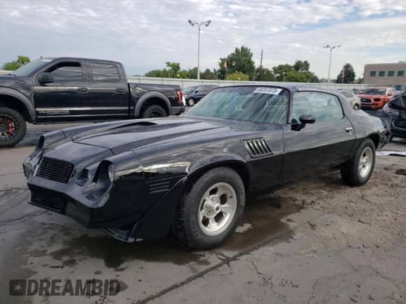 1978 Chevrolet Camaro with VIN 1Q87L8L610794, listed as a Copart auction lot 69633894 with 43,485 mi miles and Clean title. Bid and sale history available at DreamBid. Image 1.