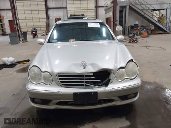 2007 Mercedes-Benz C 230 Sport with VIN WDBRF52H67F859122, listed as a IAAI auction lot 42916389 with 157,115 mi miles and . Bid and sale history available at DreamBid. Image 12.