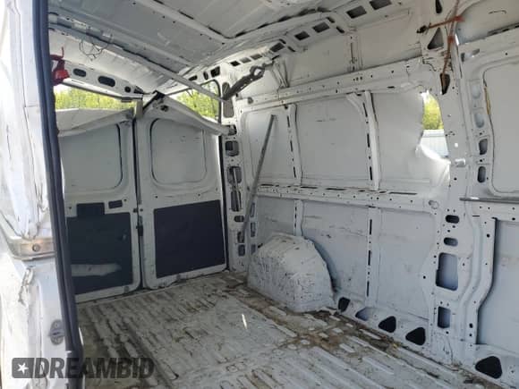 2020 Ram ProMaster Cargo z VIN 3C6TRVDG6LE124333, wystawiony jako Copart lot #52292205 z przebiegiem 121 741 mil mil oraz Szkoda całkowita • Salvage title. Historia ofert i sprzedaży dostępna na DreamBid. Obrazek 10.