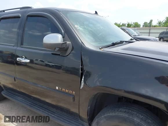 2008 Chevrolet Tahoe 3LT with VIN 1GNFC13088R137897, listed as a IAAI auction lot 42644894 with 256,548 mi miles and . Bid and sale history available at DreamBid. Image 13.