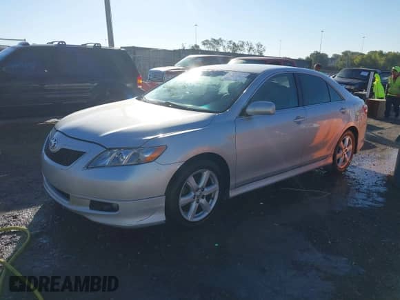 2007 Toyota Camry LE with VIN 4T1BK46K97U545986, listed as a IAAI auction lot 43413676 with 143,213 mi miles and . Bid and sale history available at DreamBid. Image 2.
