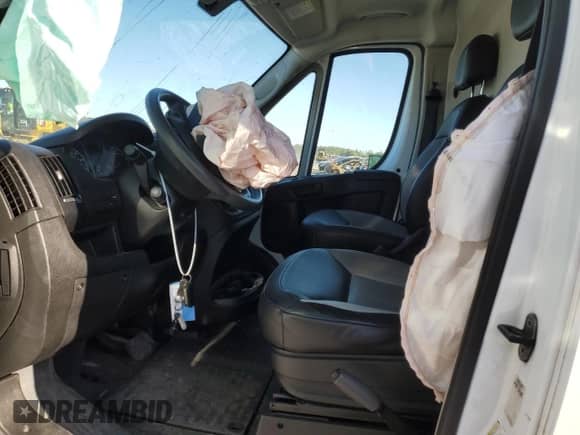 2020 Ram ProMaster Cargo с VIN 3C6TRVBG9LE104810, выставлен на аукционе Copart как лот 49614025 с пробегом Не указан миль и Списание • Salvage title. История ставок и продаж доступна на DreamBid. Изображение 7.