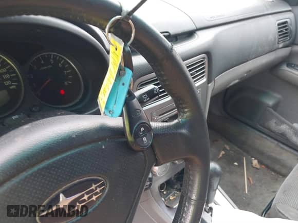 2006 Subaru Forester X with VIN JF1SG65626H738239, listed as a IAAI auction lot 41563946 with 195,398 mi miles and . Bid and sale history available at DreamBid. Image 11.