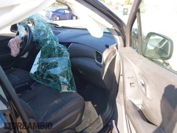 2019 Chevrolet Trax LT с VIN 3GNCJLSBXKL216574, выставлен на аукционе IAAI как лот 43118966 с пробегом 57 725 миль миль и . История ставок и продаж доступна на DreamBid. Изображение 5.