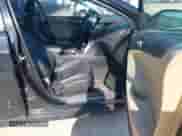 2012 Hyundai Sonata Limited с VIN 5NPEC4AC7CH376781, выставлен на аукционе IAAI как лот 42102860 с пробегом 167 113 миль миль и . История ставок и продаж доступна на DreamBid. Изображение 5.