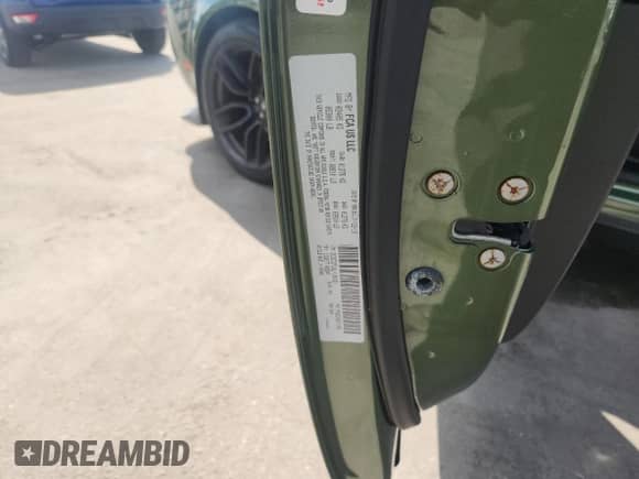 2020 Dodge Challenger R/T Scat Pack с VIN 2C3CDZFJ9LH106182, выставлен на аукционе Copart как лот 80397075 с пробегом 52 329 миль миль и На запчасти • Non repairable. История ставок и продаж доступна на DreamBid. Изображение 12.