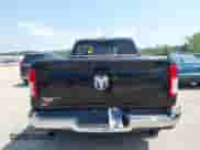 2021 Ram 1500 Lone Star с VIN 1C6RREBT3MN708986, выставлен на аукционе IAAI как лот 43010810 с пробегом 50 602 миль миль и . История ставок и продаж доступна на DreamBid. Изображение 15.