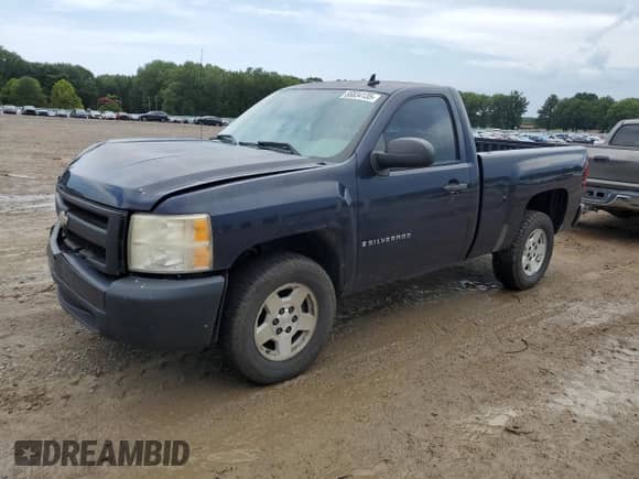 2007 Chevrolet Silverado 1500 Work Truck with VIN 1GCEC14X27Z639934, listed as a Copart auction lot 66834135 with 180,927 mi miles and Salvage title. Bid and sale history available at DreamBid. Image 1.
