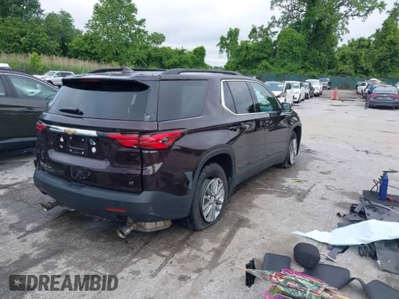 2022 Chevrolet Traverse LT Cloth with VIN 1GNEVGKW2NJ155658, listed as a IAAI auction lot 42370554 with 59,940 mi miles and . Bid and sale history available at DreamBid. Image 4.