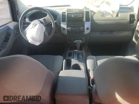 2011 Nissan Frontier SV with VIN 1N6AD0EV2BC411797, listed as a Copart auction lot 43001335 with 165,441 mi miles and Salvage title. Bid and sale history available at DreamBid. Image 8.