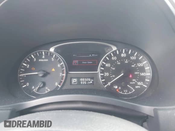 2015 Nissan Pathfinder SL z VIN 5N1AR2MN2FC650379, wystawiony jako IAAI lot #43055959 z przebiegiem 188 326 mil mil oraz . Historia ofert i sprzedaży dostępna na DreamBid. Obrazek 7.