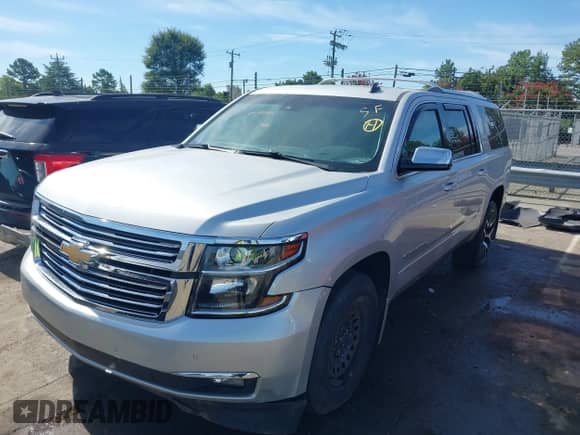 2015 Chevrolet Suburban LTZ с VIN 1GNSKKKC8FR145286, выставлен на аукционе IAAI как лот 43119290 с пробегом 185 912 миль миль и . История ставок и продаж доступна на DreamBid. Изображение 18.