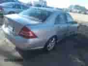 2005 Mercedes-Benz C 320 z VIN WDBRF64J85F666828, wystawiony jako IAAI lot #41214432 z przebiegiem 269 425 mil mil oraz . Historia ofert i sprzedaży dostępna na DreamBid. Obrazek 4.