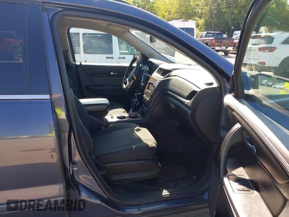 2014 Chevrolet Traverse LT с VIN 1GNKVHKD4EJ113578, выставлен на аукционе IAAI как лот 42629136 с пробегом 138 806 миль миль и . История ставок и продаж доступна на DreamBid. Изображение 5.