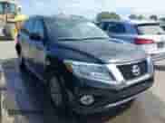 2015 Nissan Pathfinder SL with VIN 5N1AR2MM1FC635119, listed as a IAAI auction lot 43189530 with 179,625 mi miles and . Bid and sale history available at DreamBid. Image 1.