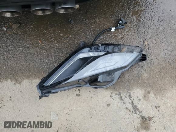 2016 Chevrolet Corvette 3LT with VIN 1G1YF2D79G5119336, listed as a Copart auction lot 40933234 with 22,446 mi miles and . Bid and sale history available at DreamBid. Image 12.