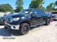 2013 Toyota Tundra Limited с VIN 5TFHW5F18DX298812, выставлен на аукционе IAAI как лот 43409834 с пробегом 304 727 миль миль и . История ставок и продаж доступна на DreamBid. Изображение 17.