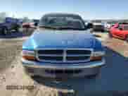 2001 Dodge Dakota with VIN 1B7GG22X01S283618, listed as a Copart auction lot 42608555 with 142,307 mi miles and Salvage title. Bid and sale history available at DreamBid. Image 5.